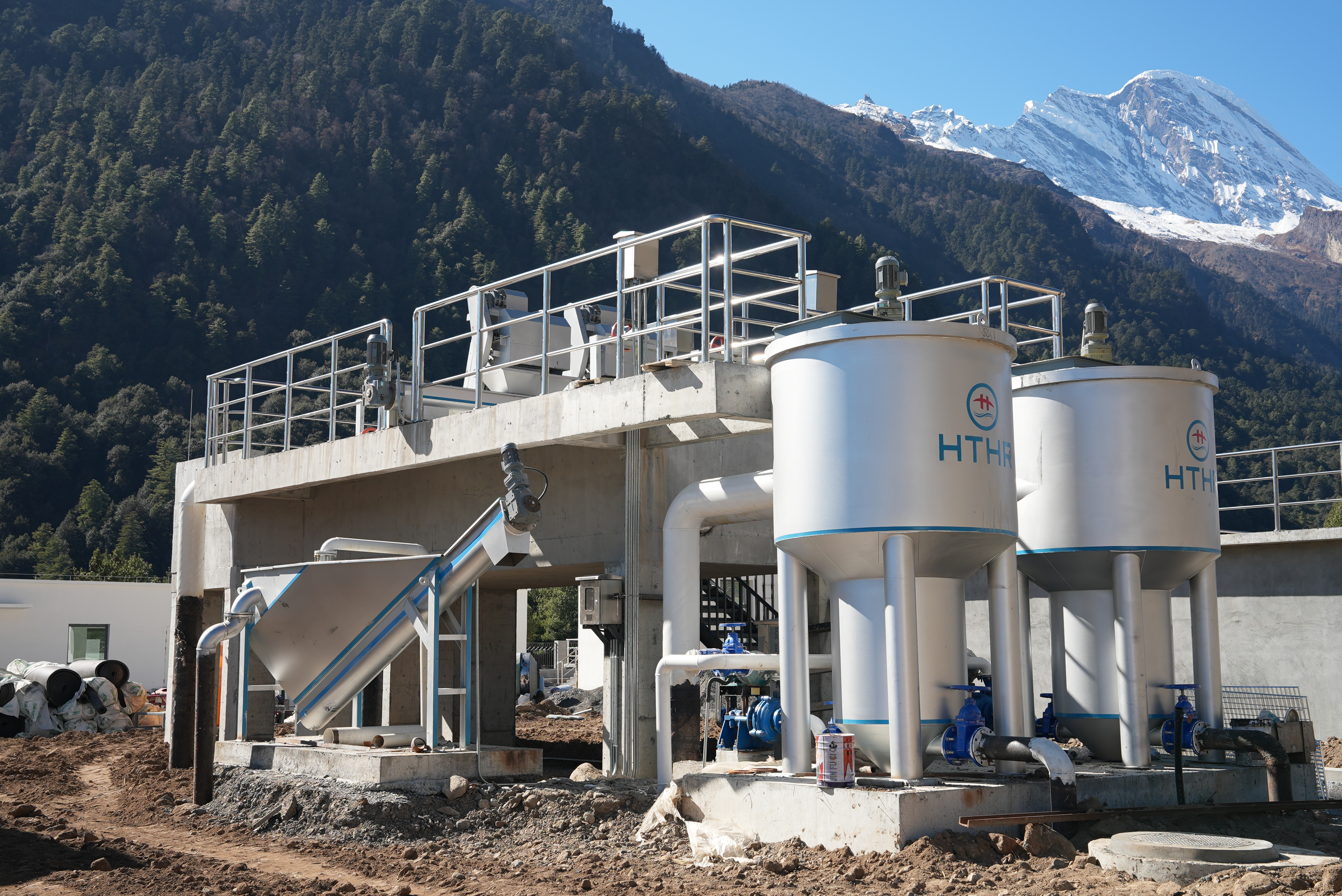 Paper industry/industrial wastewater treatment/water pollutant discharge standards for the pulp and paper industry/local discharge standards/compliant discharge/reclaimed water reuse/fiber reuse/biogas